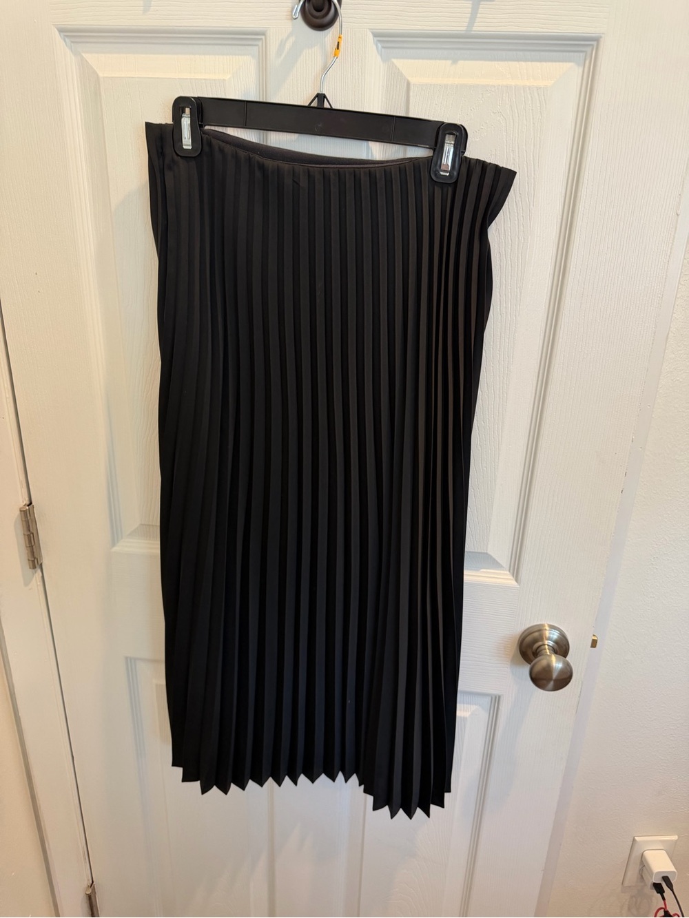J. Crew Black Pleated Midi Skirt - Women
